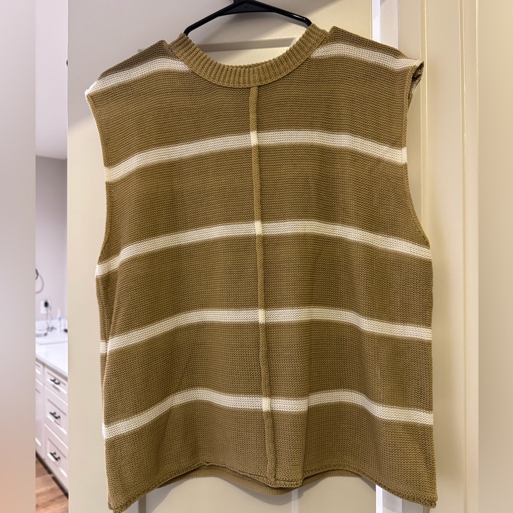 NEW Tan Size S Sweater